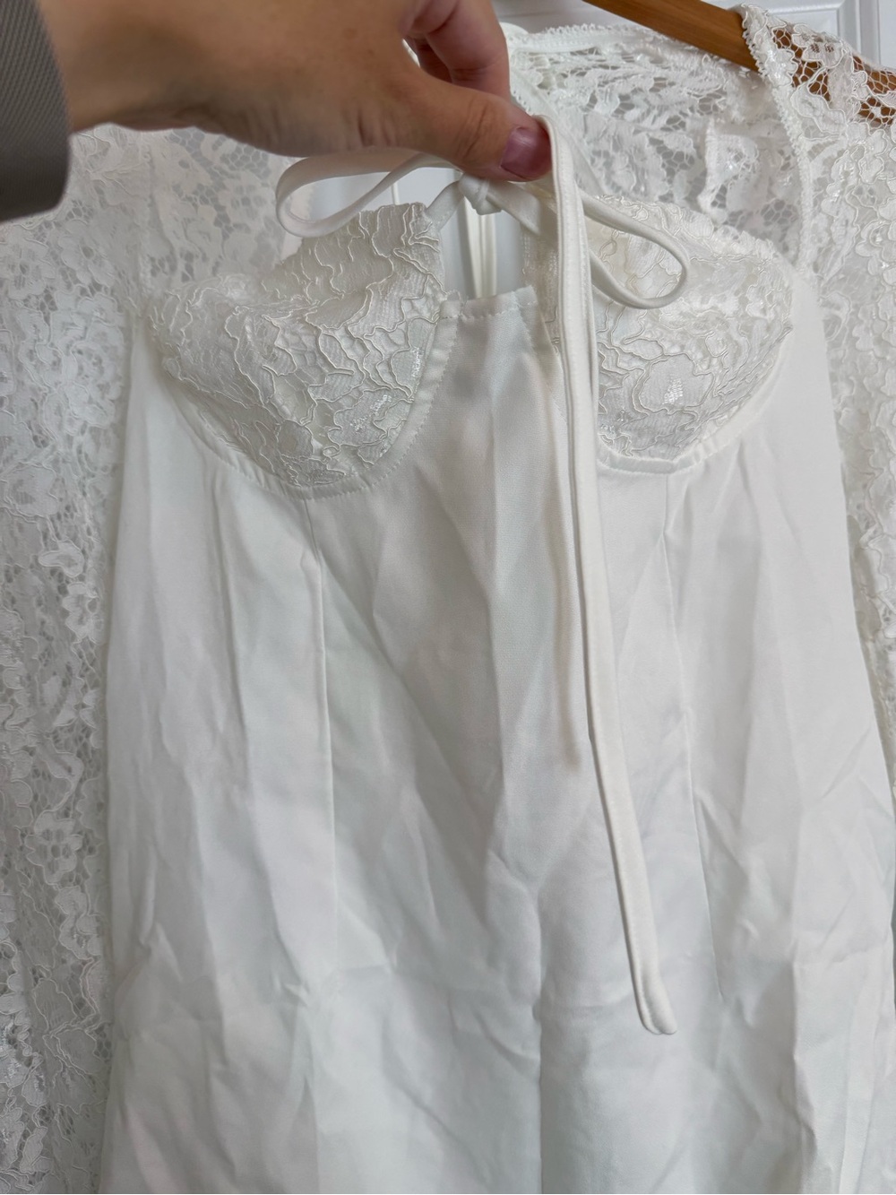 White Lace Sleeve dress